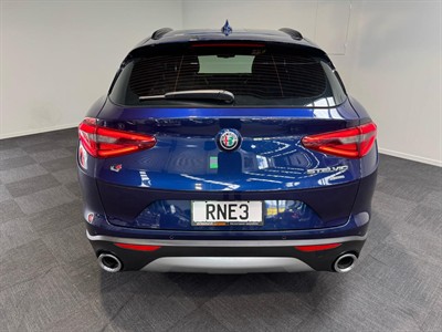 2018 Alfa Romeo Stelvio - Thumbnail