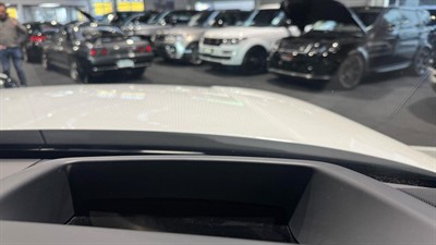 2023 Land Rover Range Rover - Thumbnail