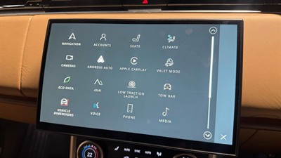 2023 Land Rover Range Rover - Thumbnail