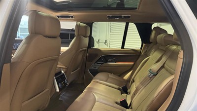 2023 Land Rover Range Rover - Thumbnail