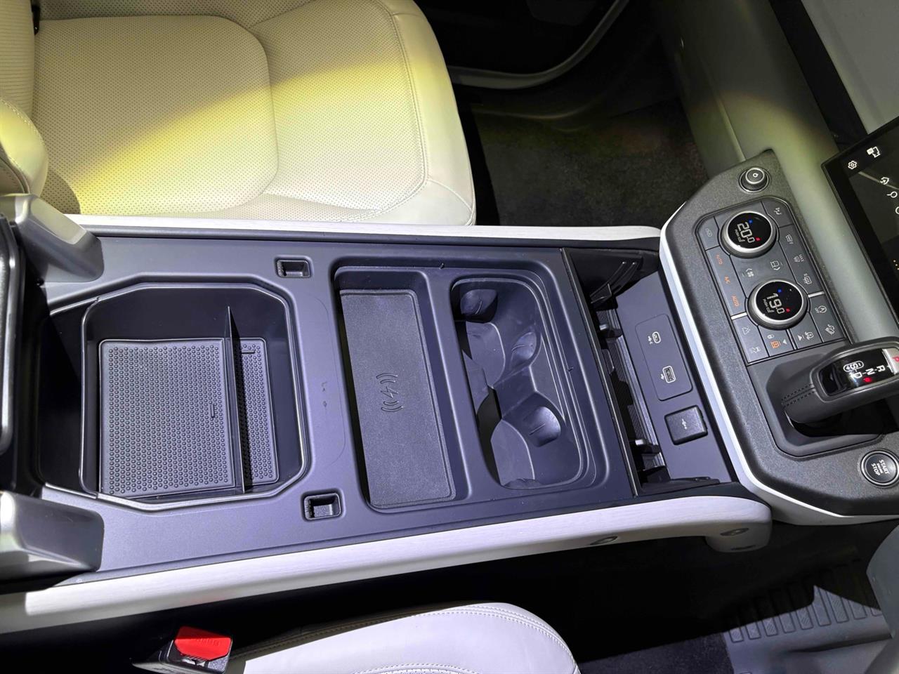 2022 Land Rover Defender