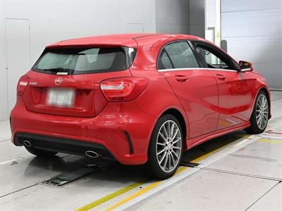 2015 Mercedes-Benz A 180 - Thumbnail
