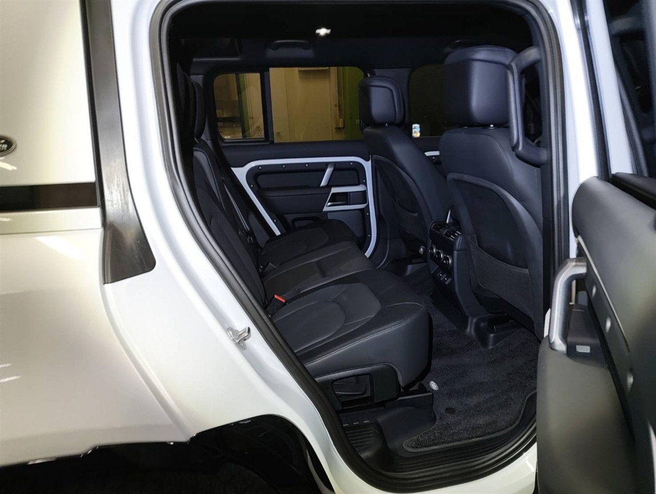 2023 Land Rover Defender