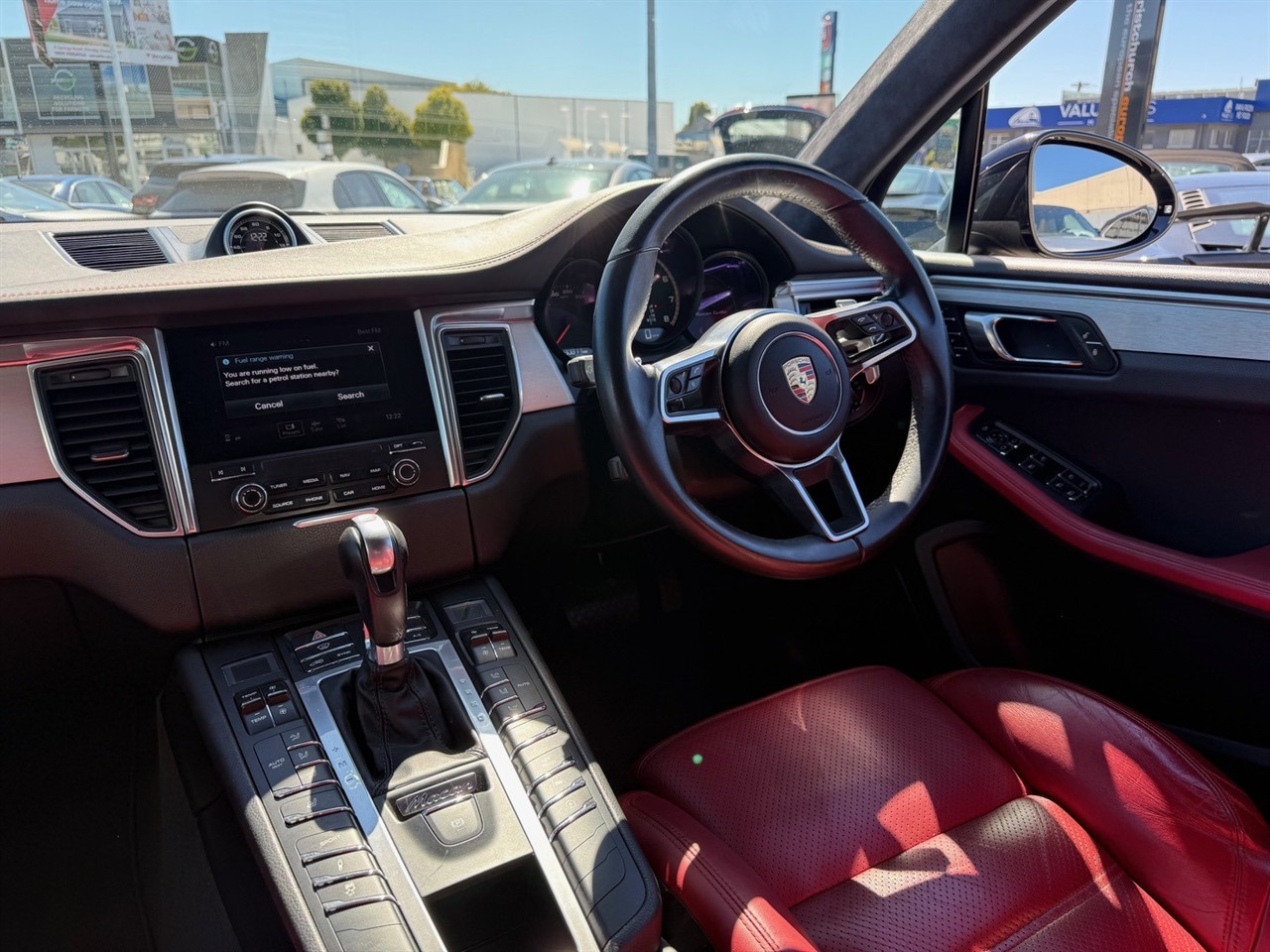 2016 Porsche Macan