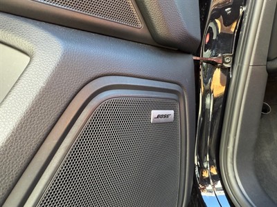 2016 Porsche Macan - Thumbnail