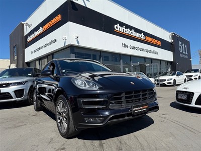 2016 Porsche Macan - Thumbnail