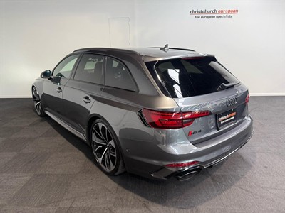 2019 Audi RS4 - Thumbnail