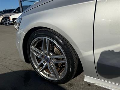 2016 Mercedes-Benz A 180 - Thumbnail