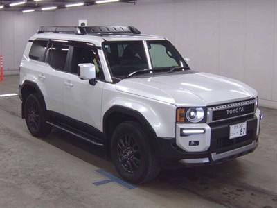 2024 Toyota Land Cruiser Prado - Thumbnail