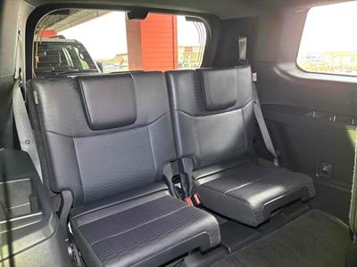 2024 Toyota Land Cruiser Prado - Thumbnail