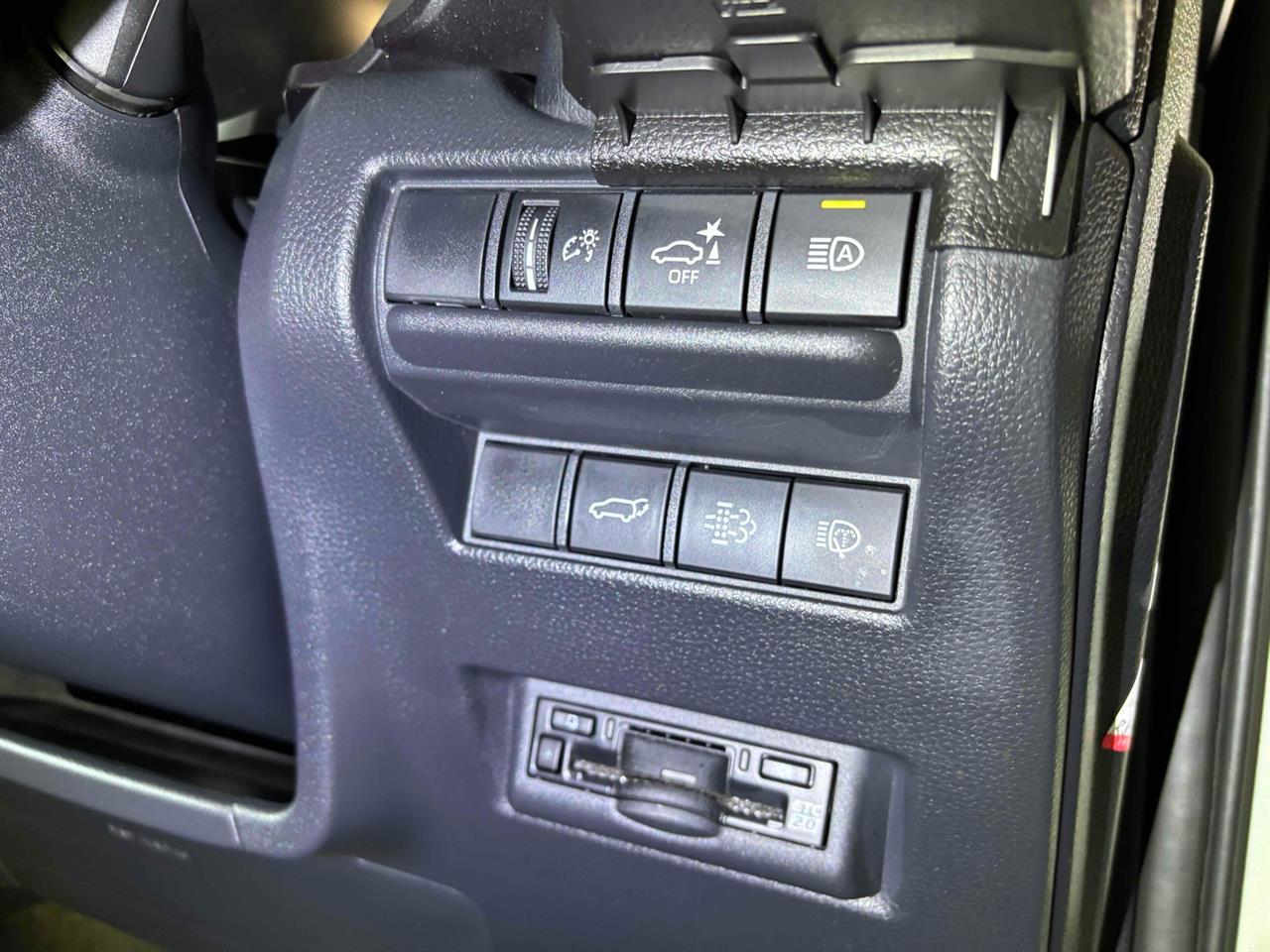 2024 Toyota Land Cruiser Prado