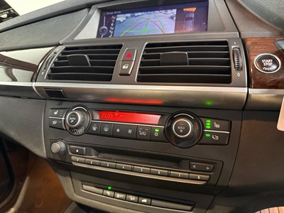 2010 BMW X5 - Thumbnail