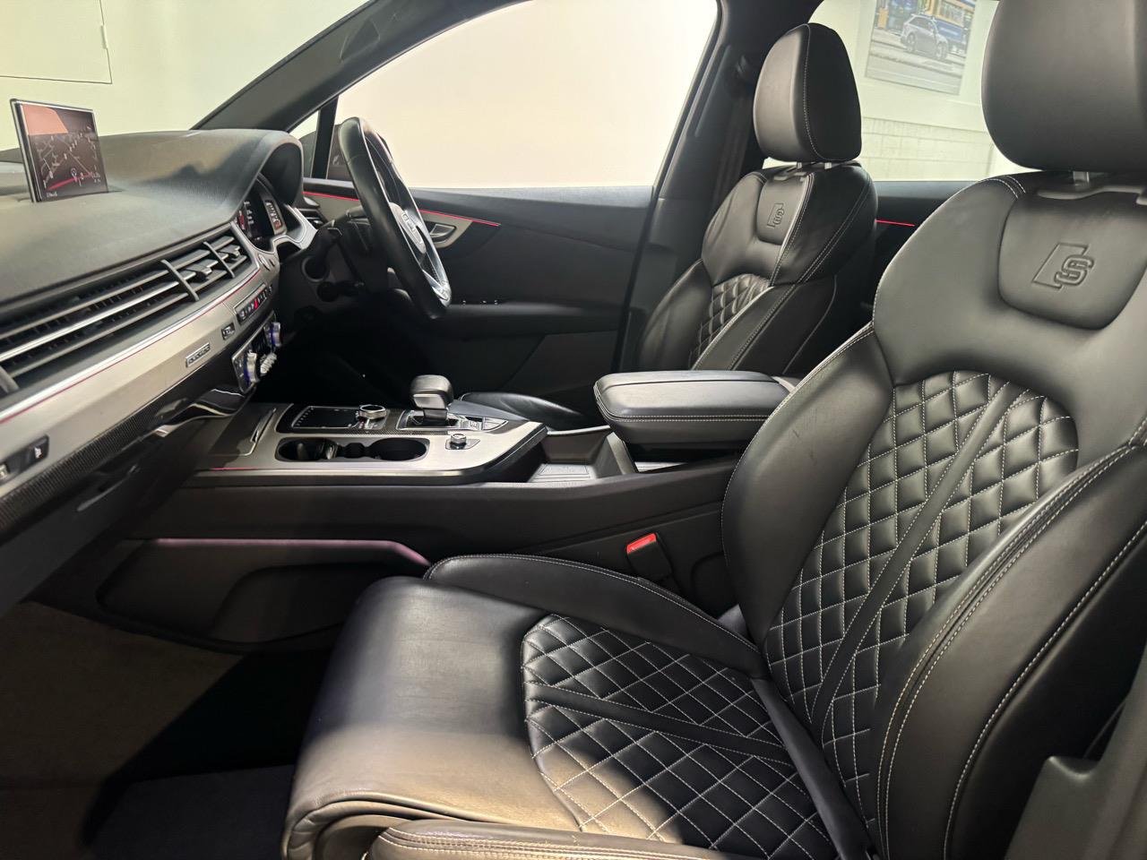 2017 Audi SQ7