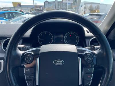 2015 Land Rover Discovery - Thumbnail