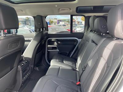 2021 Land Rover Defender - Thumbnail