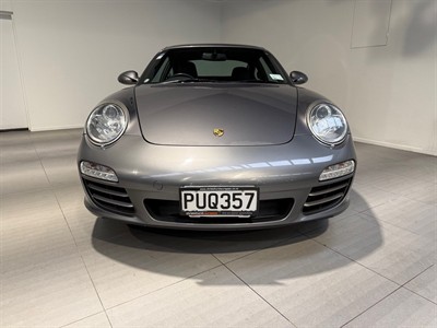 2011 Porsche 911 - Thumbnail