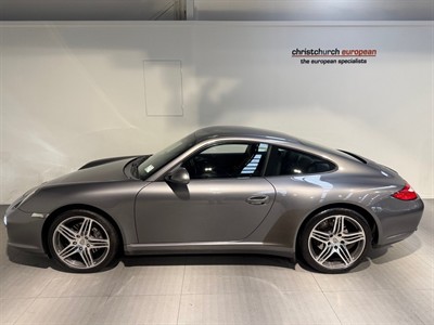2011 Porsche 911 - Thumbnail