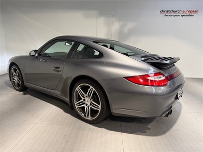 2011 Porsche 911 - Thumbnail