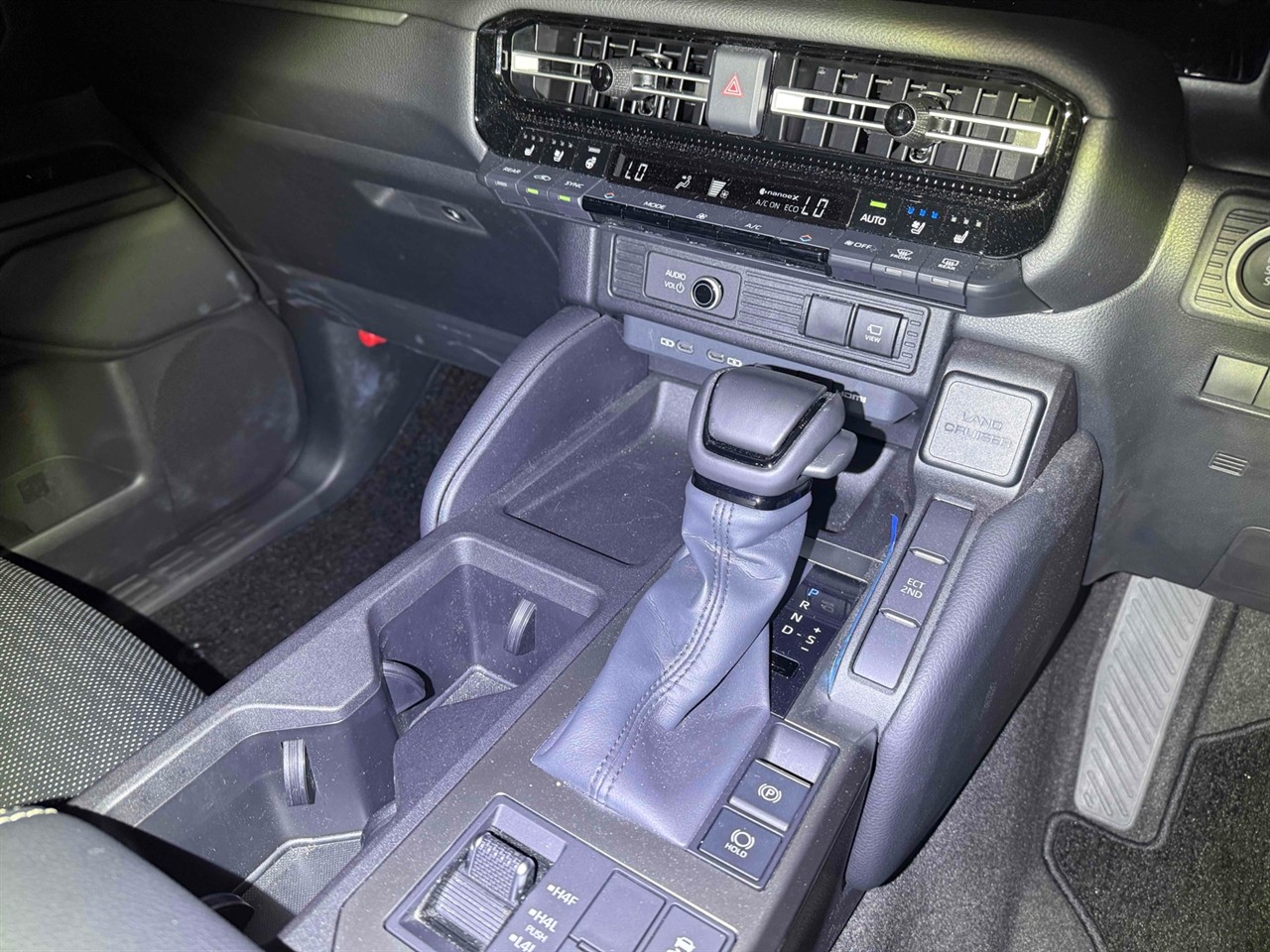2024 Toyota Land Cruiser Prado