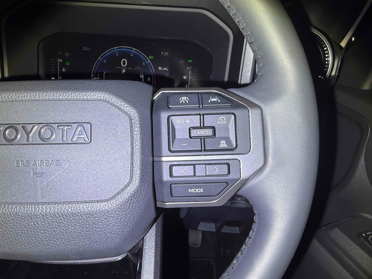 2024 Toyota Land Cruiser Prado