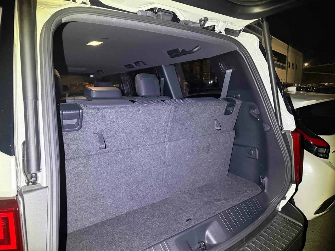 2024 Toyota Land Cruiser Prado