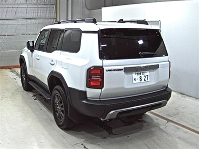 2024 Toyota Land Cruiser Prado - Thumbnail