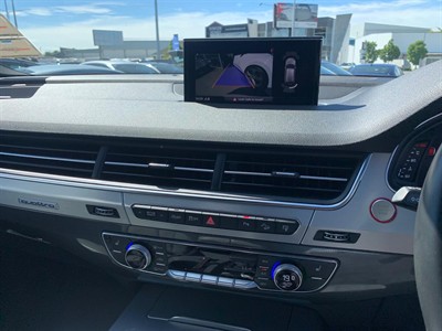 2017 Audi SQ7 - Thumbnail