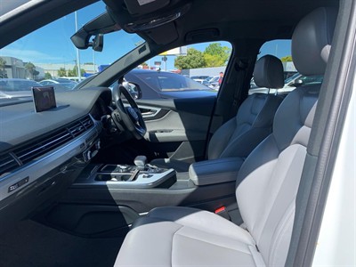 2017 Audi SQ7 - Thumbnail