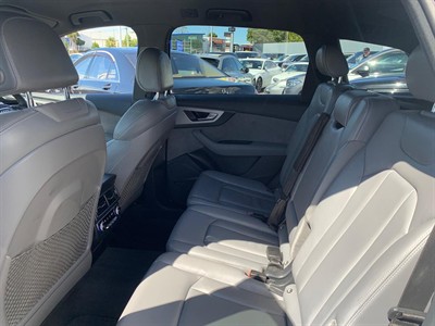 2017 Audi SQ7 - Thumbnail