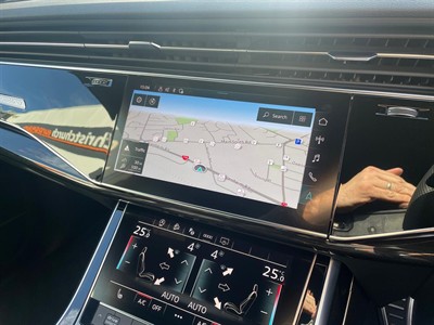 2022 Audi SQ7 - Thumbnail