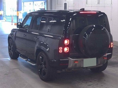 2022 Land Rover Defender - Thumbnail