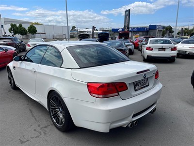 2010 BMW M3 - Thumbnail