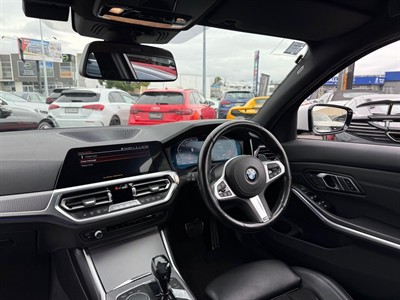 2019 BMW 320d - Thumbnail