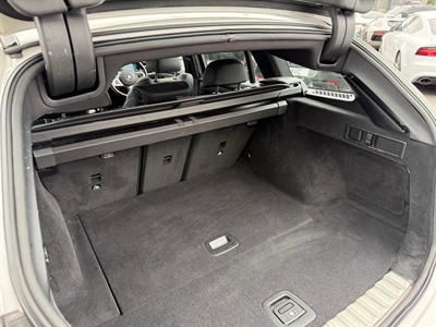 2019 BMW 320d - Thumbnail