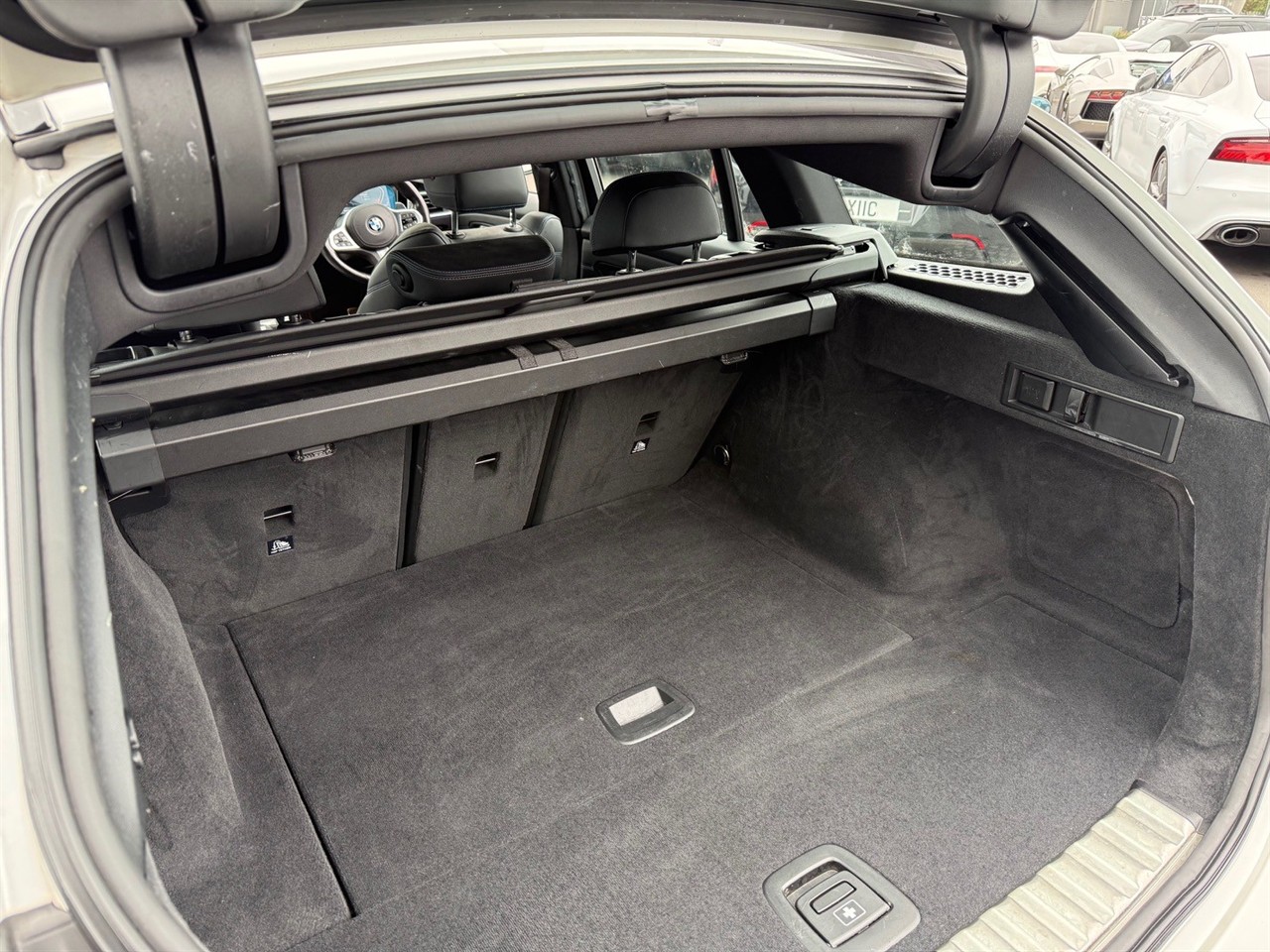 2019 BMW 320d