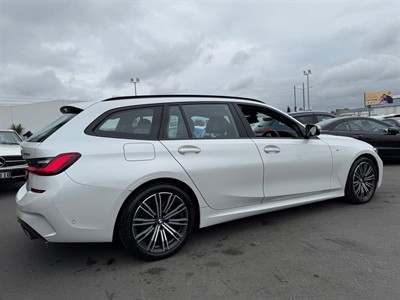 2019 BMW 320d - Thumbnail