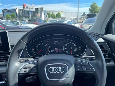2017 Audi Q5 - Thumbnail