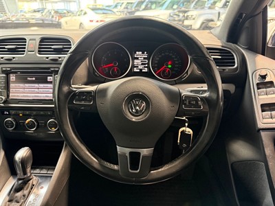 2015 Volkswagen Golf - Thumbnail