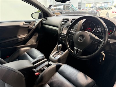 2015 Volkswagen Golf - Thumbnail
