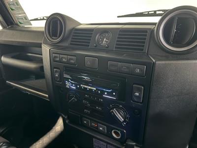 2014 Land Rover Defender - Thumbnail