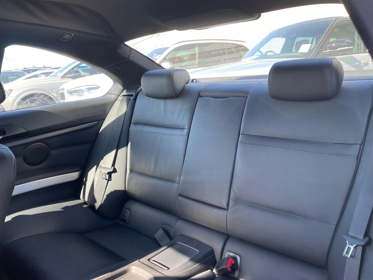 2010 BMW 325i