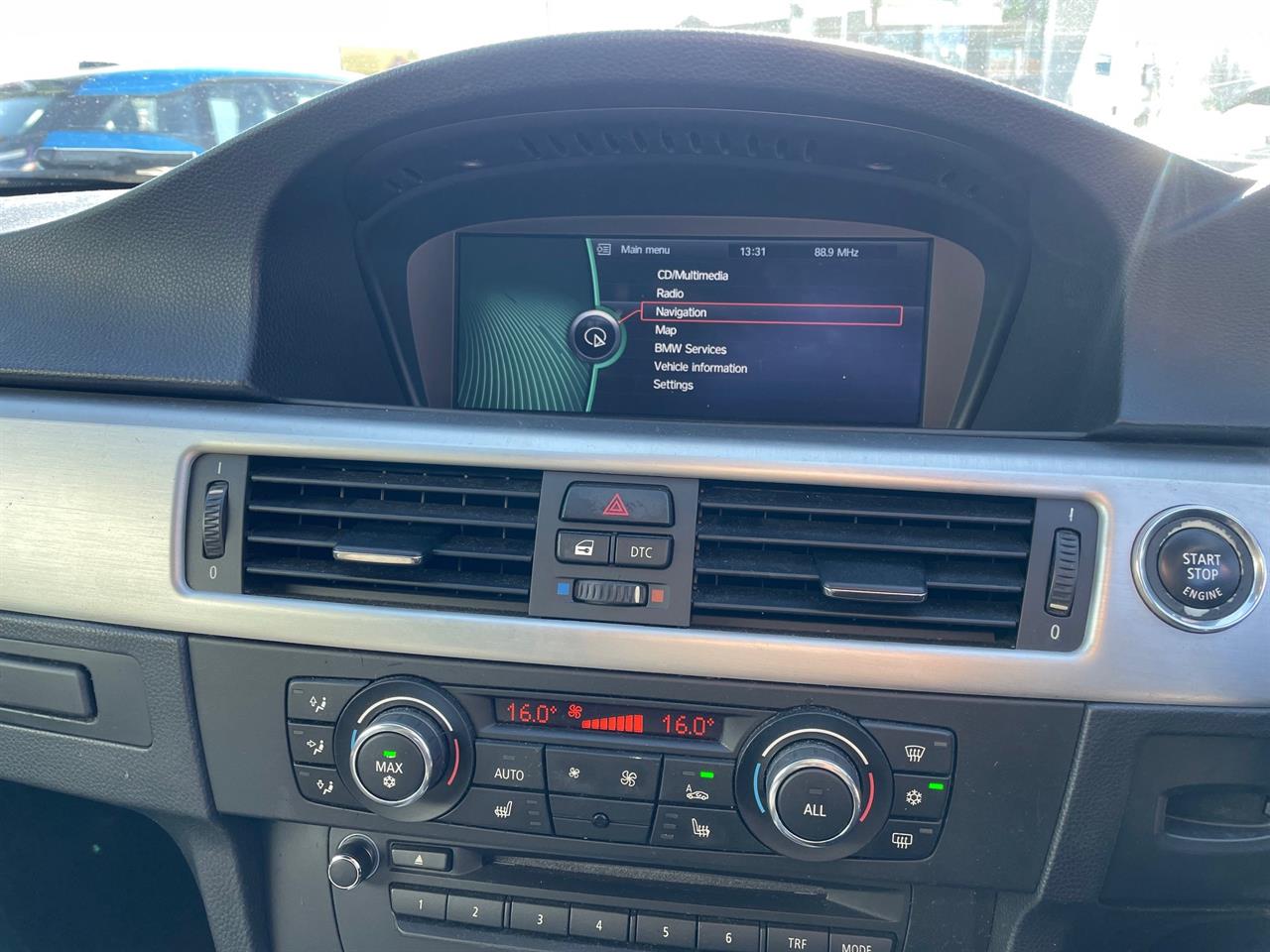 2010 BMW 325i