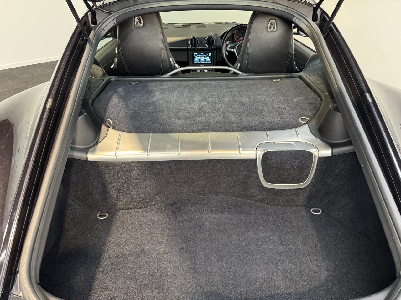 2011 Porsche Cayman