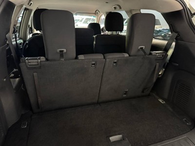 2017 Nissan Pathfinder - Thumbnail