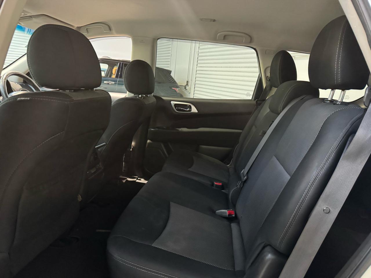 2017 Nissan Pathfinder