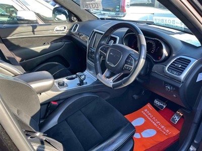 2014 Jeep Grand Cherokee - Thumbnail