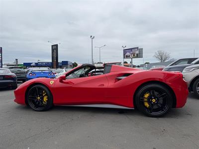 2017 Ferrari 488 - Thumbnail