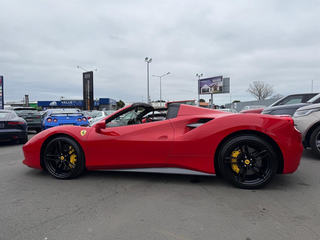 2017 Ferrari 488