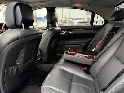 2007 Mercedes-Benz S550 - Thumbnail