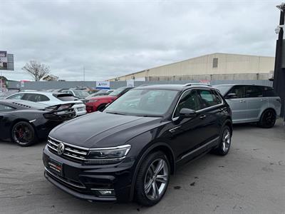 2018 Volkswagen Tiguan - Thumbnail